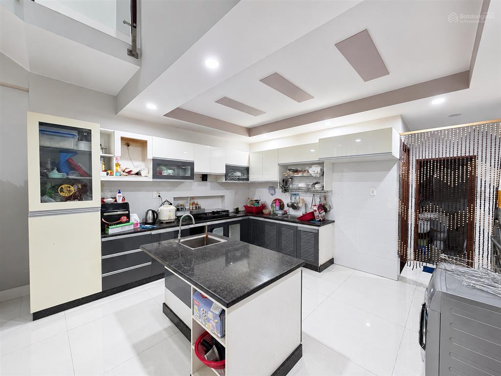 Bán nhà 1 trệt 2 lầu hoàn công kdc bửu long, biên hòa