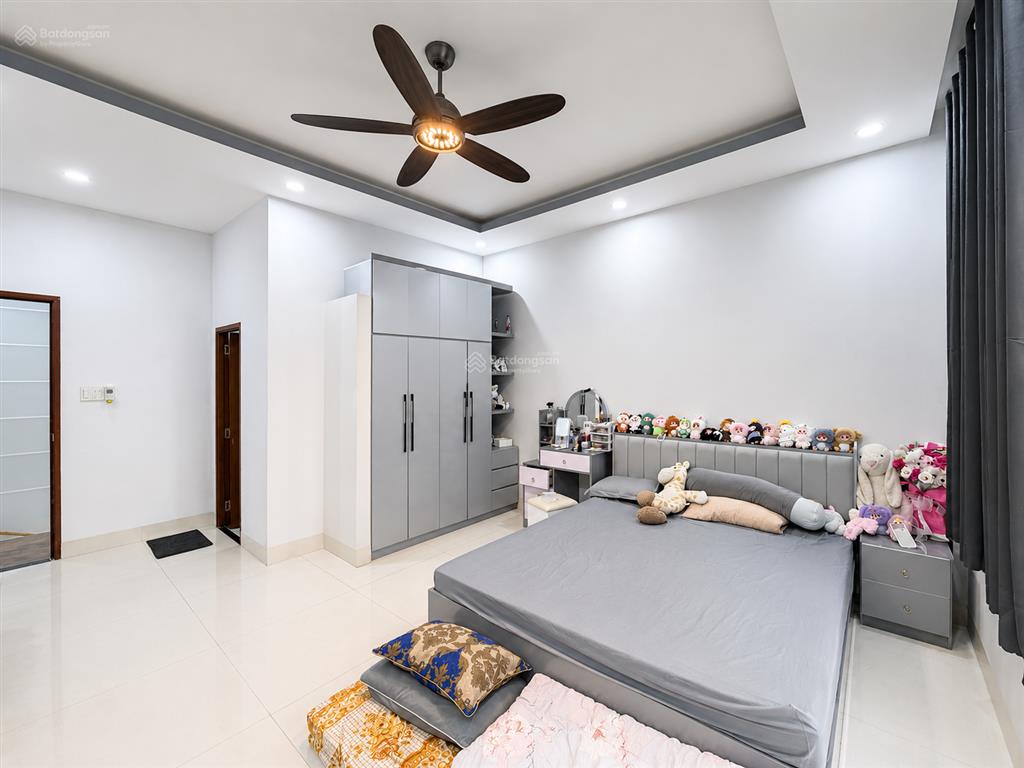 Bán nhà 1 trệt 2 lầu hoàn công kdc bửu long, biên hòa
