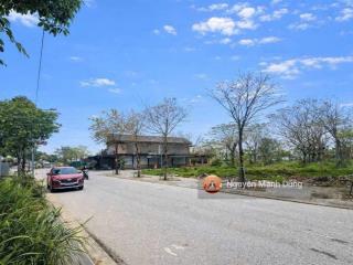 Bán gấp lô góc 359m2 đất đô thị trung tâm xã phúc thịnh (nguyên khê đông anh) 0886 923 ***