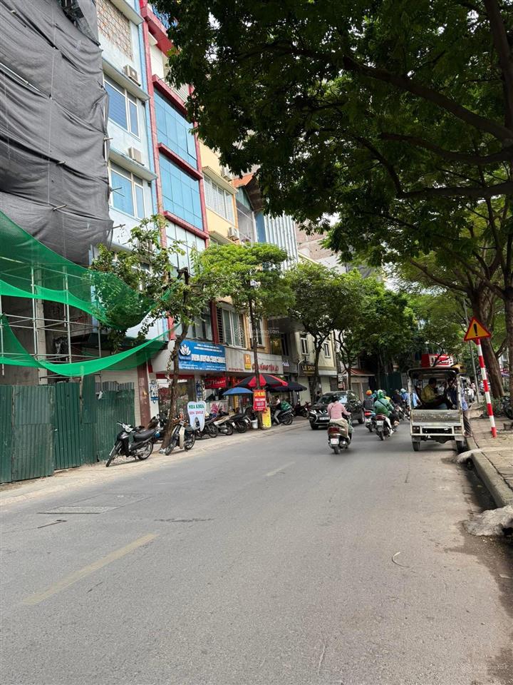 Hàng đầu tư, 19,5 tỷ cầu giấy ô tô, kinh doanh, gần phố, 85m, vuông đẹp.