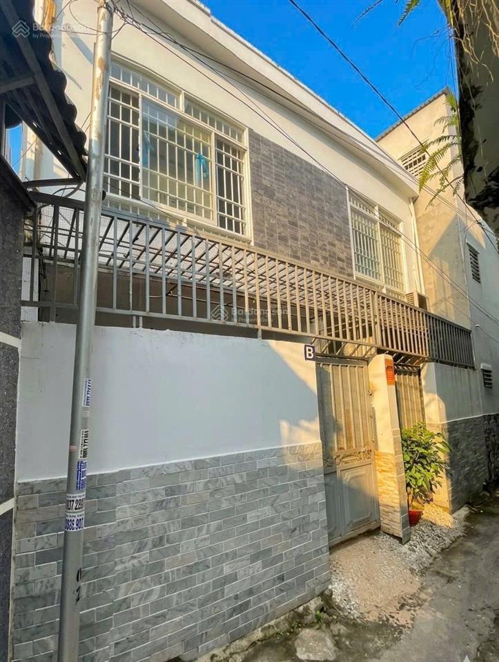 Bán nhà cách biển nha trang chỉ 150 mét  giá 3tỷ190tr  đang có dòng tiền cho thuê