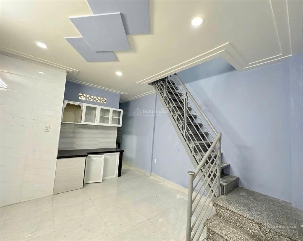 Bán nhà cách biển nha trang chỉ 150 mét  giá 3tỷ190tr  đang có dòng tiền cho thuê