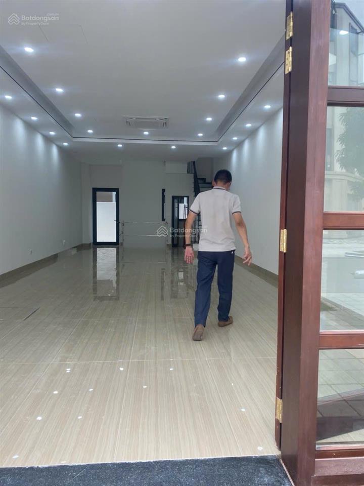 Vip vip cần bán gấp liền kề vị trí vip