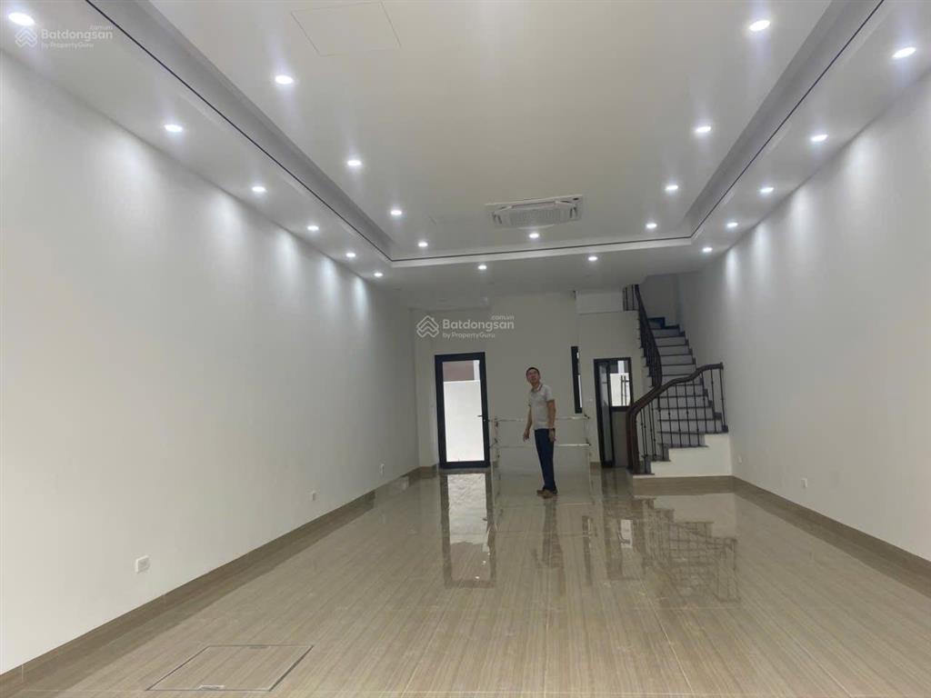 Vip vip cần bán gấp liền kề vị trí vip