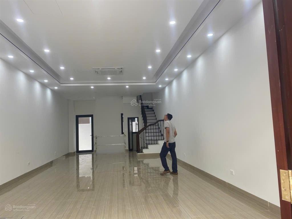 Vip vip cần bán gấp liền kề vị trí vip