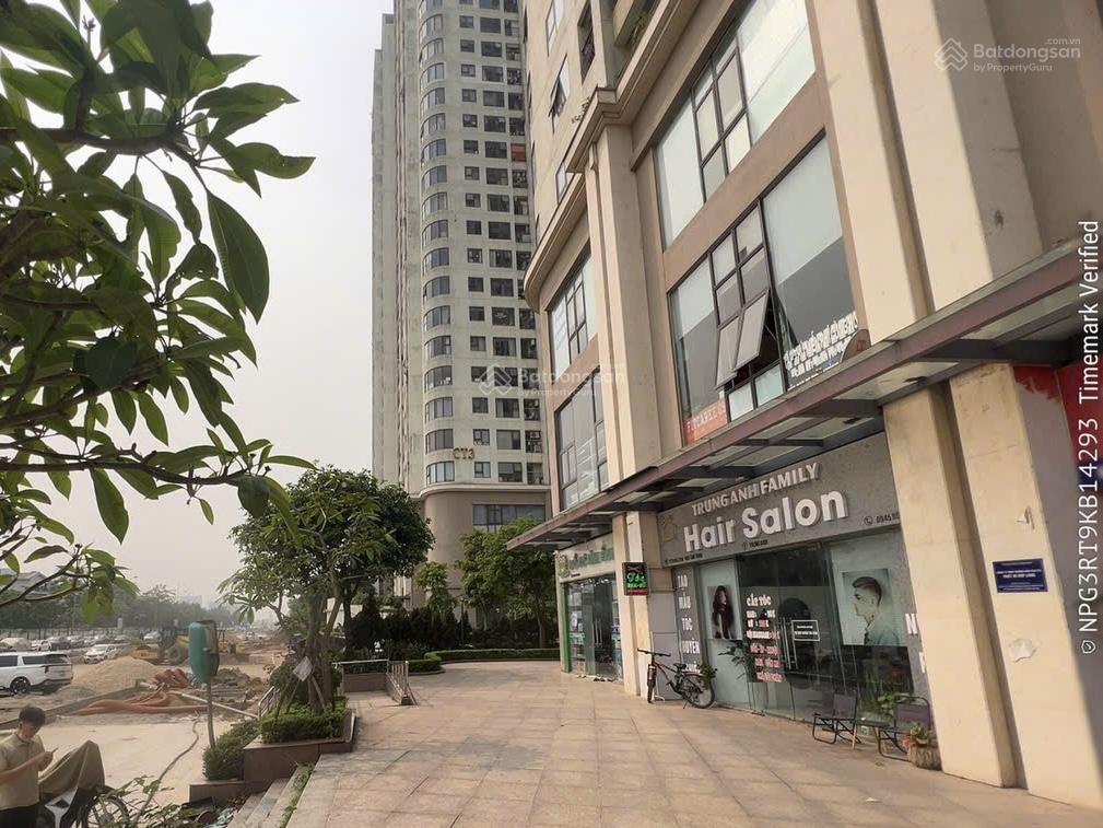 Cần bán gấp nhà chân đế chung cư