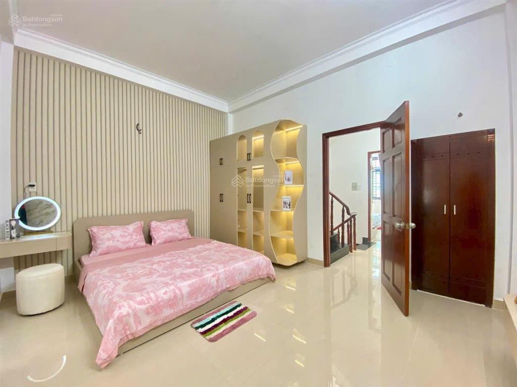 Chính chủ bán nhà 1t2l đúc, hẻm xe hơi đường lâm thị hố, khu nhà lầu an ninh