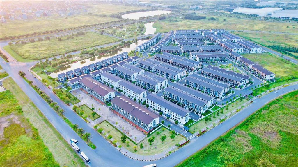 Nhà đẹp 2 mặt thoáng an cư chuẩn singapore tại beomes hải phòng chỉ 4 tỷ 050!