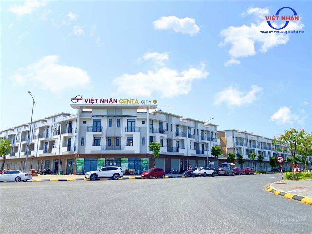 Chủ nhà cần tiền bán gấp căn shophouse sh2 centa city  giá chỉ 5,5 tỷ full thuế phí