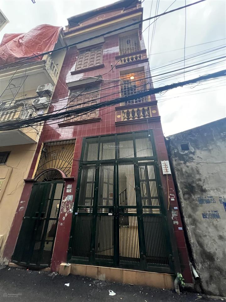 Cho thuê nhà đầu ngõ 153 trần cung
