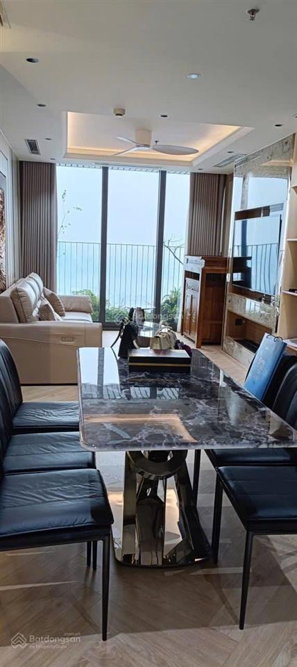 Bán căn hộ ngoại giao đoàn n01t7, tầng cao view hồ, dt 106m2  3pn, full đồ, giá tốt nhất
