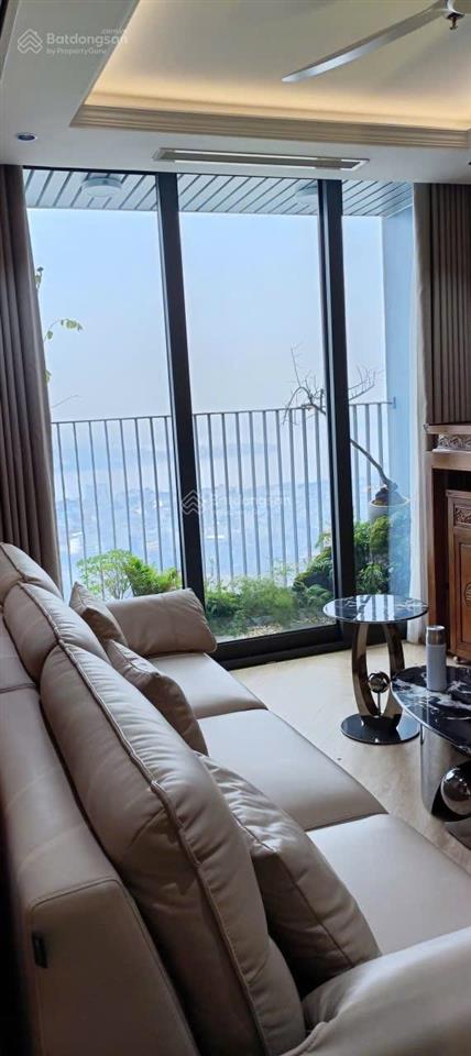 Bán căn hộ ngoại giao đoàn n01t7, tầng cao view hồ, dt 106m2  3pn, full đồ, giá tốt nhất