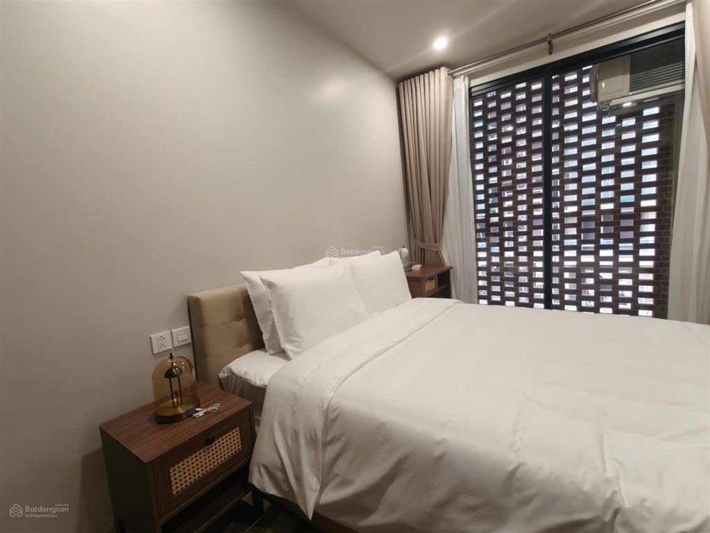 Cho thuê toà khách sạn 250m/sàn 3 hầm + 7 tầng nổi 35 phòng ban công phố nhật chiêu, tây hồ hn