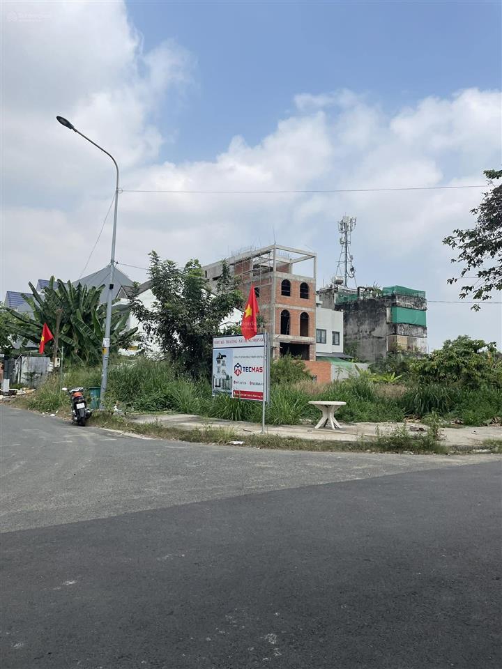 Chính chủ cần bán gấp lô đất nền dự án có sổ đỏ  sang tên trong ngày