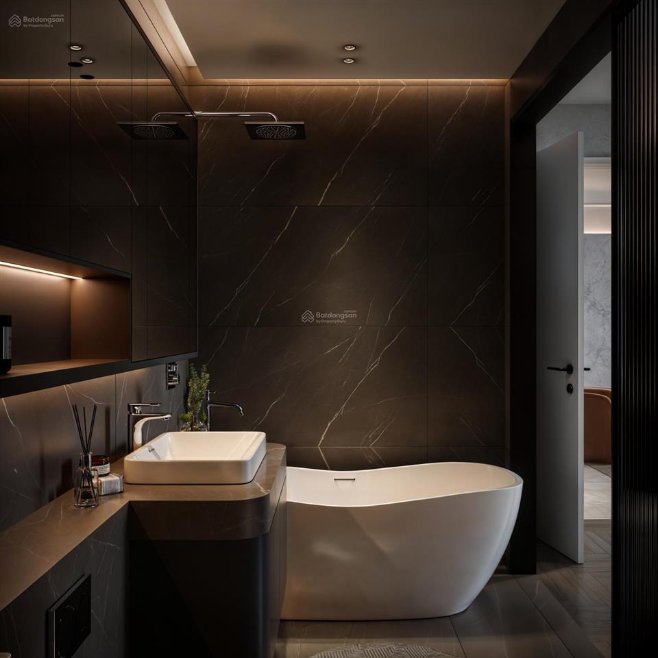 Bán gấp ch 102m2 x 3n the queen thanh xuân view đẹp giá hơn 8 tỷ  0987 859 ***