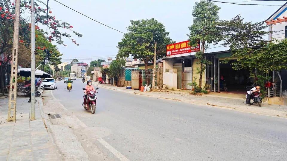 Bán đất đẹp tại xã phú cát, hoà lạc 2,4 tỷ, 100m², ngõ rộng 12m, sẵn sổ full thổ cư