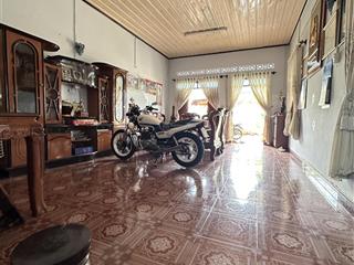 Bán nhà mt đường đinh công tráng. tp. buôn ma thuột. 216m² full tc. ngang mt 8,81m x 27m