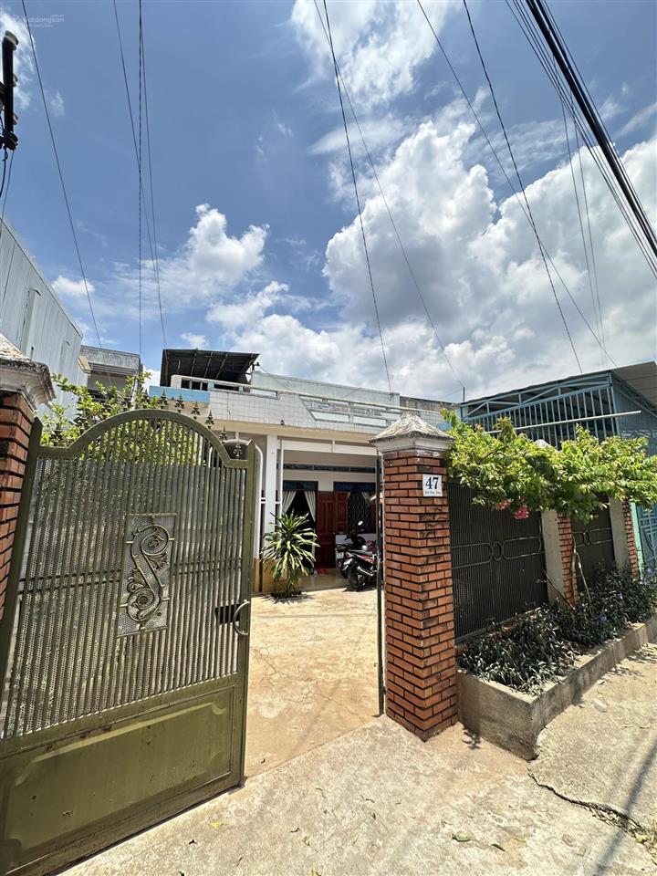 Bán nhà mt đường đinh công tráng. tp. buôn ma thuột. 216m² full tc. ngang mt 8,81m x 27m