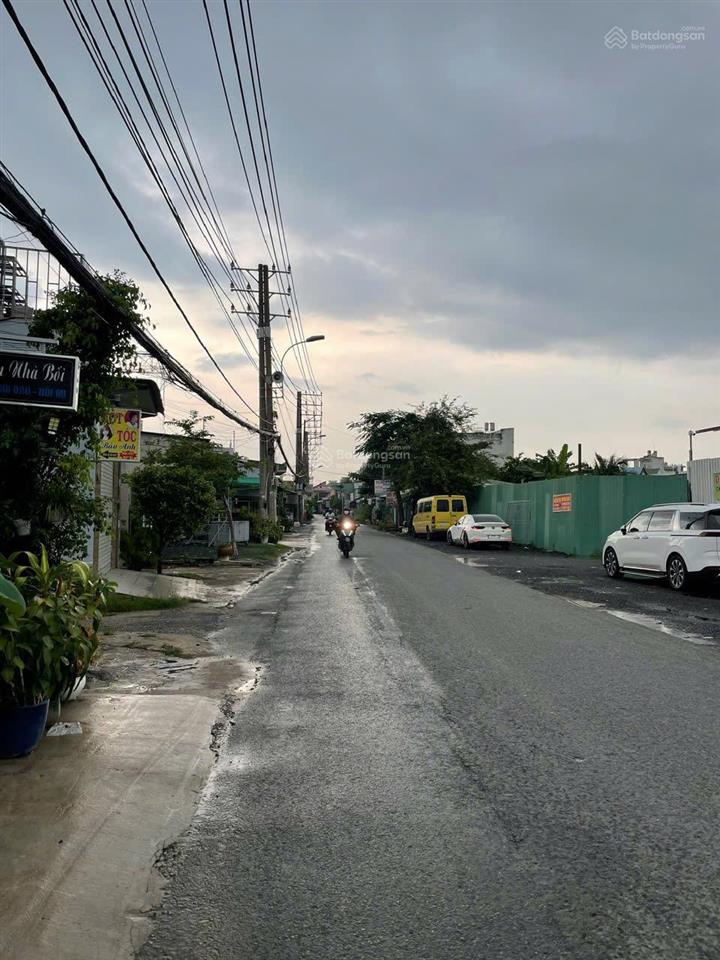 Bán lô đất mt đg gò cát. p. phú hữu cũ nay p long trường. tphcm