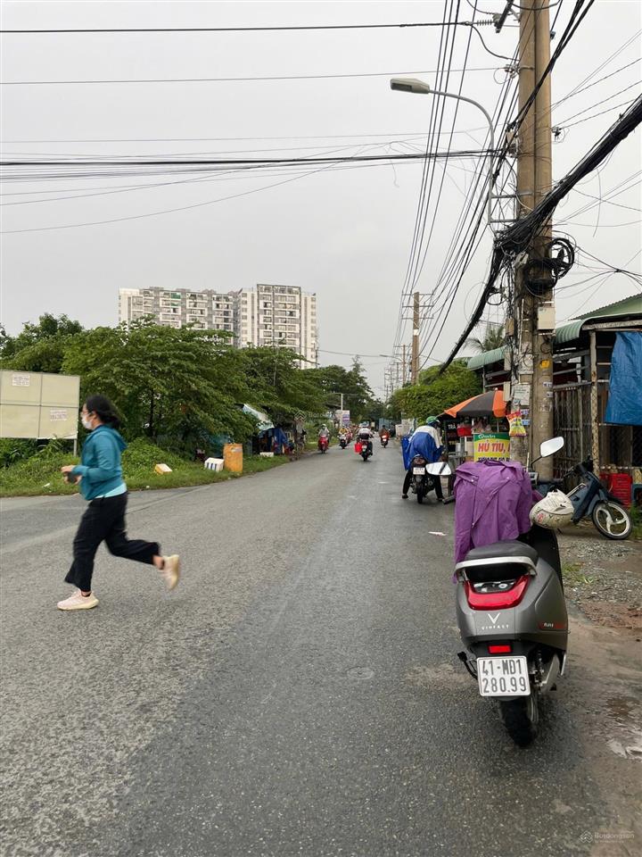 Bán lô đất mt đg gò cát. p. phú hữu cũ nay p long trường. tphcm