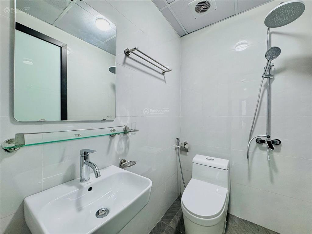 Cho thuê chdv 1 ngủ full đồ giá siêu hời tại âu cơ, tây hồ