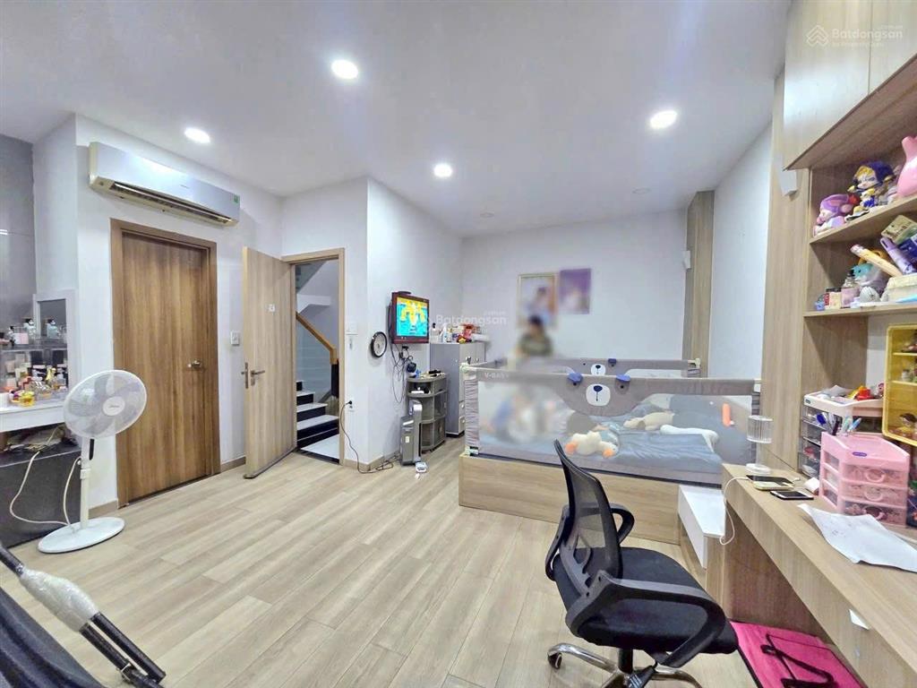 Hàng kín nhà 4 tầng hẻm xe hơi khu him lam kiều đàm, quận 7  8x8m  chỉ 10,8 tỷ