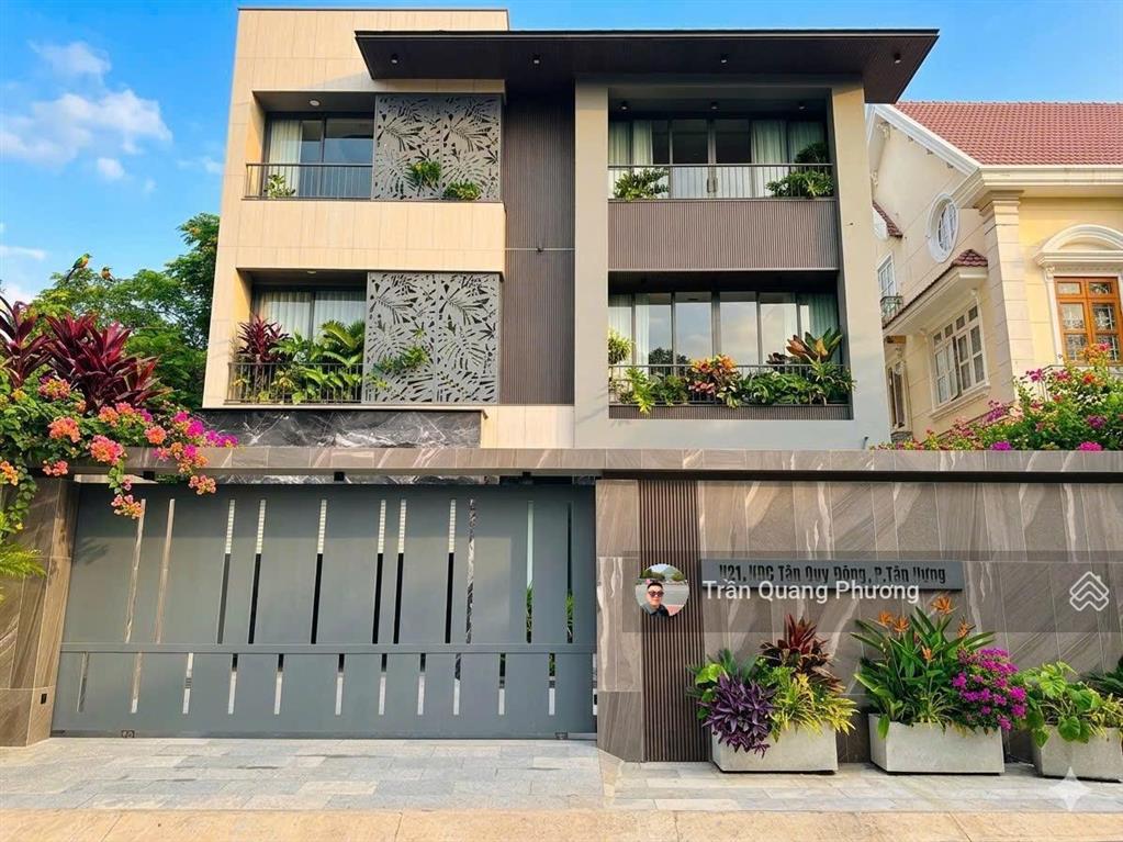 Biệt thự sân vườn view sông luxury house kdc tân qui đông, quận 7  11x20m  3 tầng  chỉ 51 tỷ