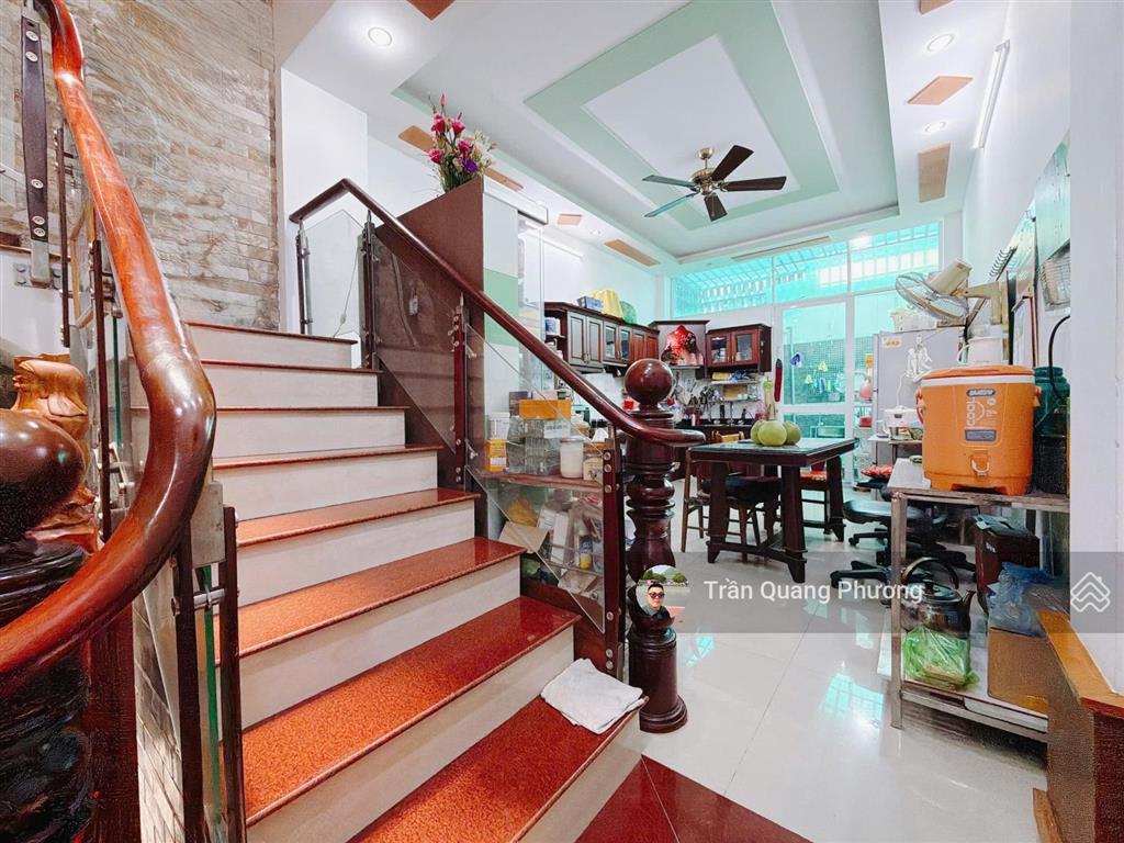 Mặt tiền đường khu nam long phú thuận, quận 7  4 tầng  4x20m  siêu cứng cáp  chỉ 12 tỷ