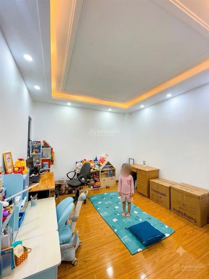 Quận 7 nhà chính chủ huỳnh tấn phát, 4 tầng  5x12m  cạnh hẻm xe hơi  chỉ 7,9 tỷ