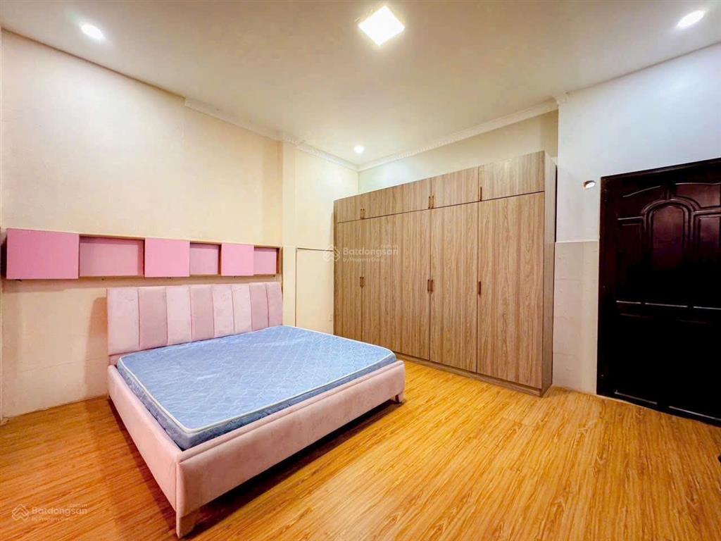 Quận 7 bán nhà hẻm xe hơi đường lê thị chợ kế phú mỹ hưng  4 tầng  4.8x13m  chỉ 9,7 tỷ