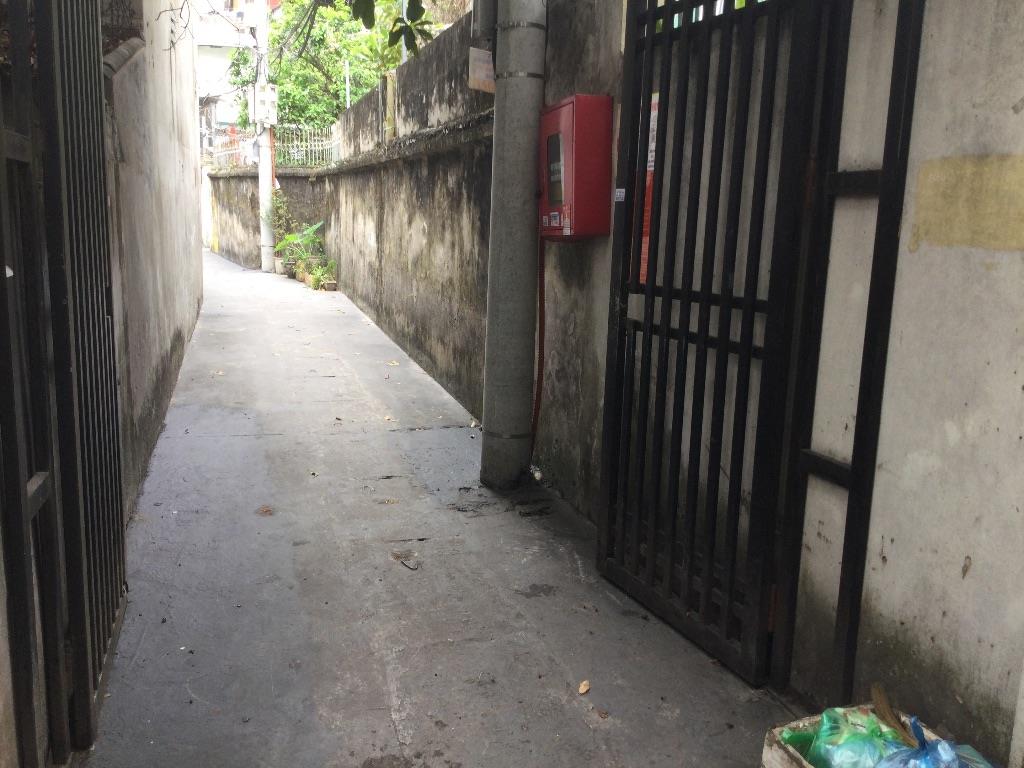 Bán nhà cấp 4 phường Phú thượng - lô góc tiện đầu tư, giá chỉ 151tr/m.