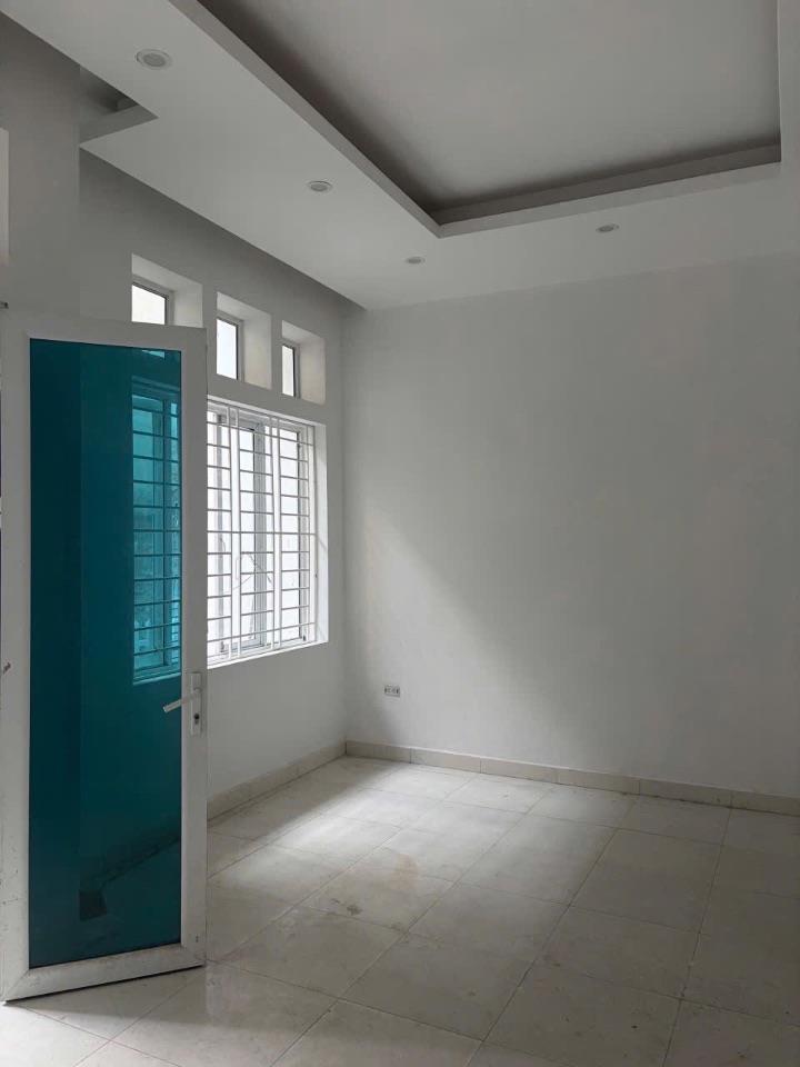 Bán nhà cầu giấy 51m 9,9 tỷ gia đình đang ở