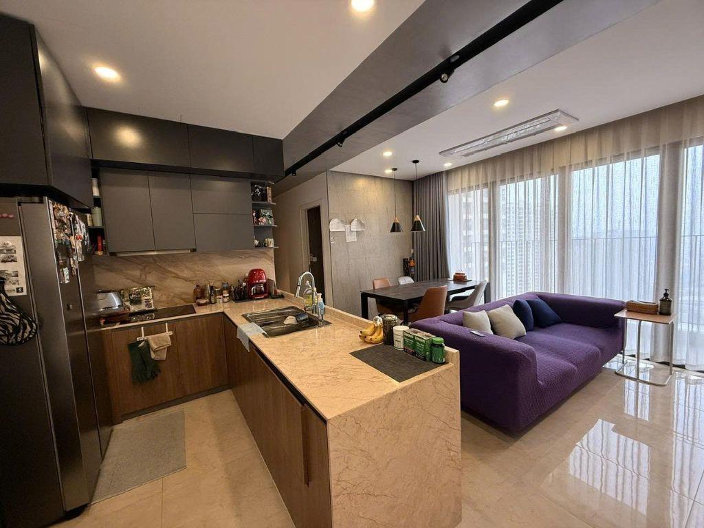 Bán căn hộ 3PN, dt 100m2 tòa C6 D'Capitale Vinhomes Trần Duy Hưng