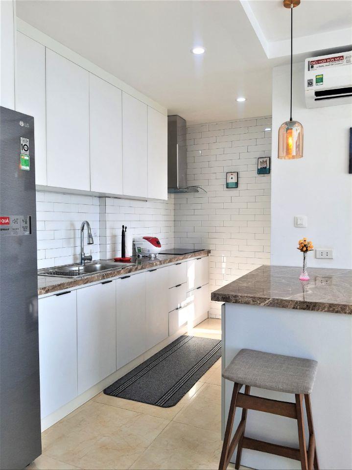 Bán căn hộ 2 NGỦ tại C7 Vinhomes D'Capitale SHLD, giá 9.x tỷ