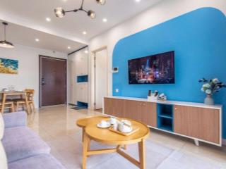 Bán gấp căn hộ 2PN VIEW PHỐ Vinhomes D'Capitale, giá 9.2 tỷ