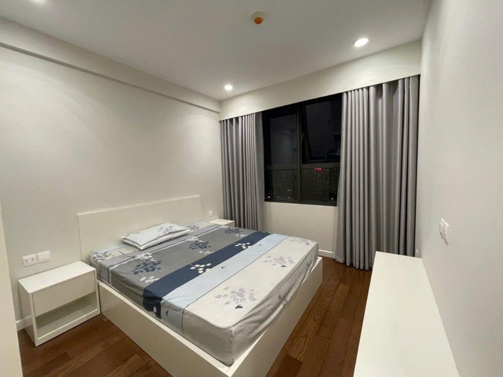 Bán căn 3PN rộng 93m² tại Vinhomes D'Capitale, GIÁ 11.x TỶ