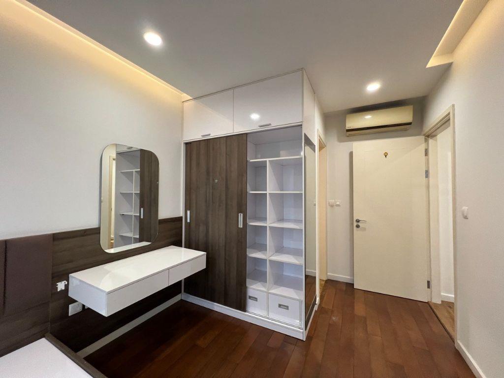 B.Á.N căn hộ 2PN-76m2 Vinhomes D'Capitale, View đẹp - chỉ 8ty8