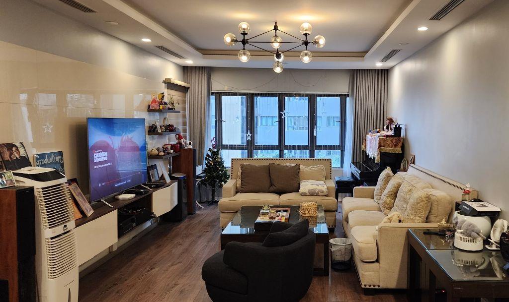 Bán căn hộ 3PN đẹp tòa B chung cư Mulberry Lane, giá 8.5 tỷ