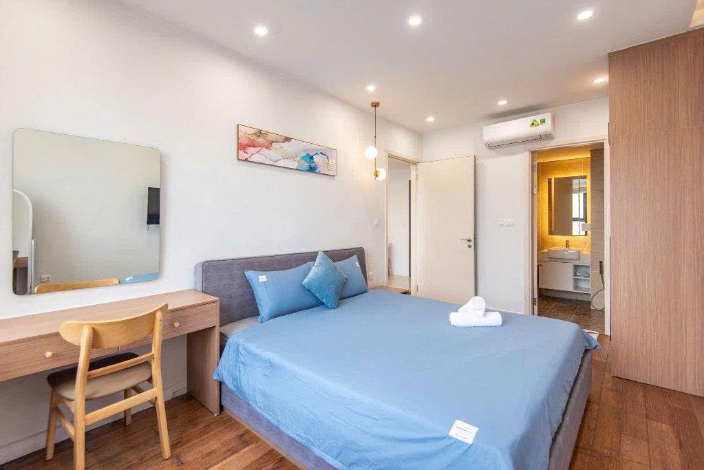 Bán căn 2PN rẻ nhất Vinhomes D’Capitale – full đồ 8.8 tỷ