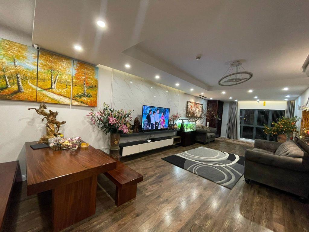 Cần bán nhanh căn 3PN tại Mulberry Lane, SHLD, có slot oto