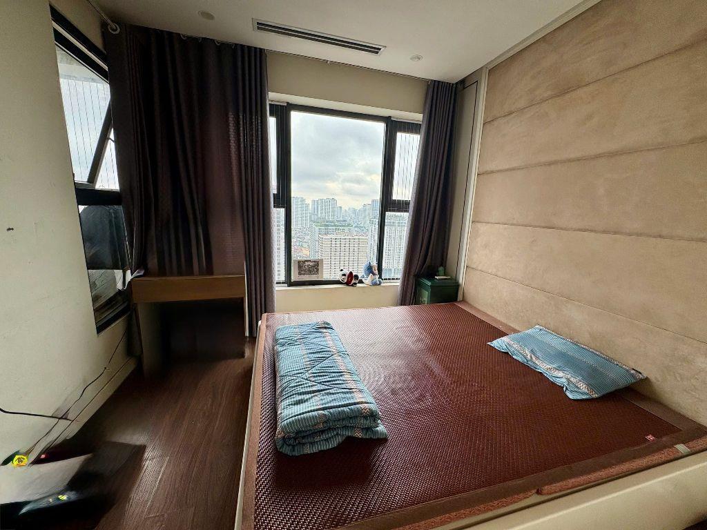 Cần bán căn 3PN tại Imperia Garden, 92m2, full đồ giá 9.9 tỷ