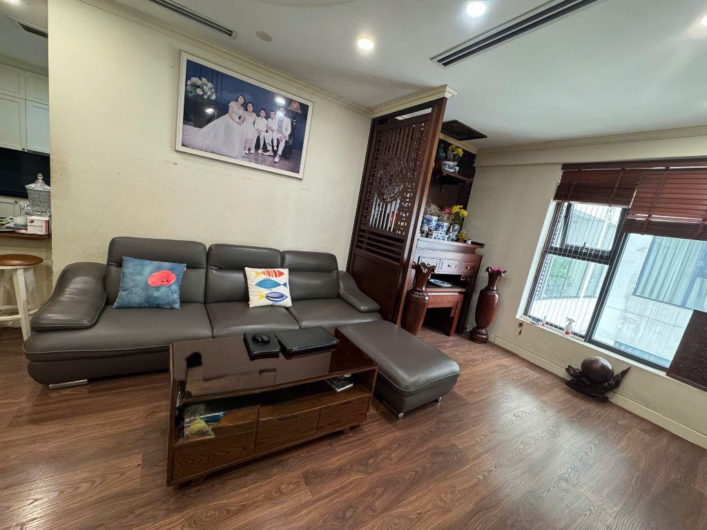 Cần bán căn 3PN tại Imperia Garden, 92m2, full đồ giá 9.9 tỷ