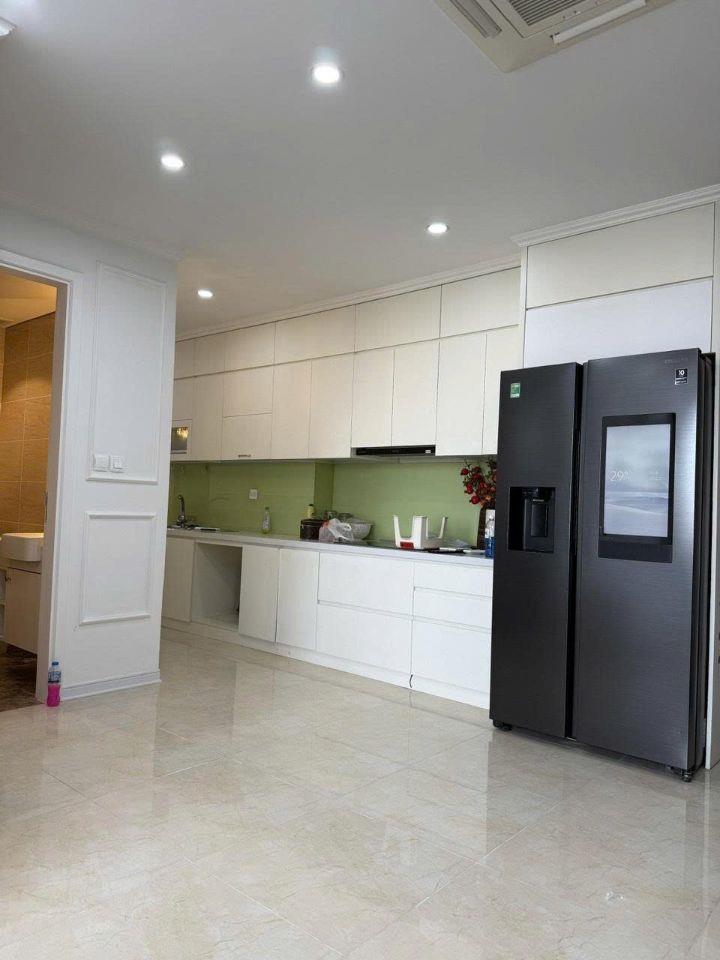 Bán căn hộ 2PN tại C6 VINHOMES D'CAPITALE - VIEW HỒ, giá 10 tỷ