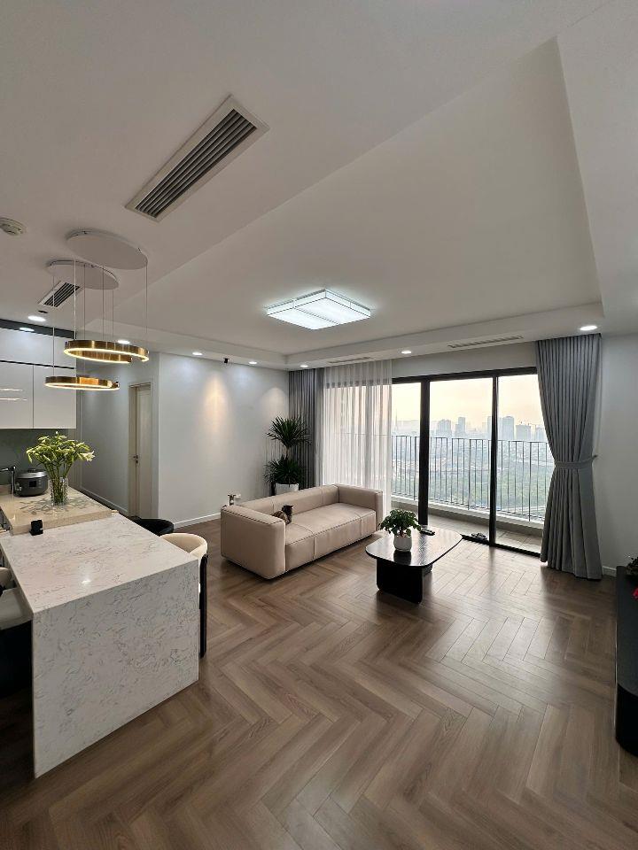 Siêu phẩm tòa C6 căn 3PN, đầy đủ nội thất giá 12 tỷ tại Vinhomes D'capitale với diện tích 110m2