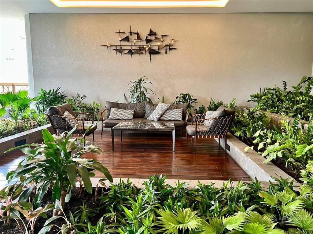 English belowcăn hộ quận 1 gần chợ bến thành 2pn có 3 ban công view cbd xịn xò  giá thật 11,49 tỷ