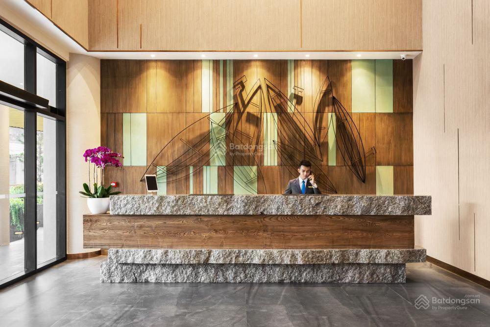 English belowcăn hộ quận 1 gần chợ bến thành 2pn có 3 ban công view cbd xịn xò  giá thật 11,49 tỷ