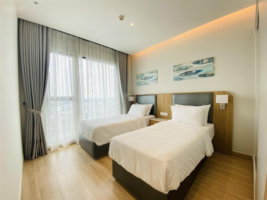 Cho thuê zenity 3pn 116m² có 2 ban công nội thất đẹp  49tr/tháng