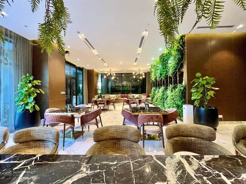 Cho thuê zenity 3pn 116m² có 2 ban công nội thất đẹp  49tr/tháng