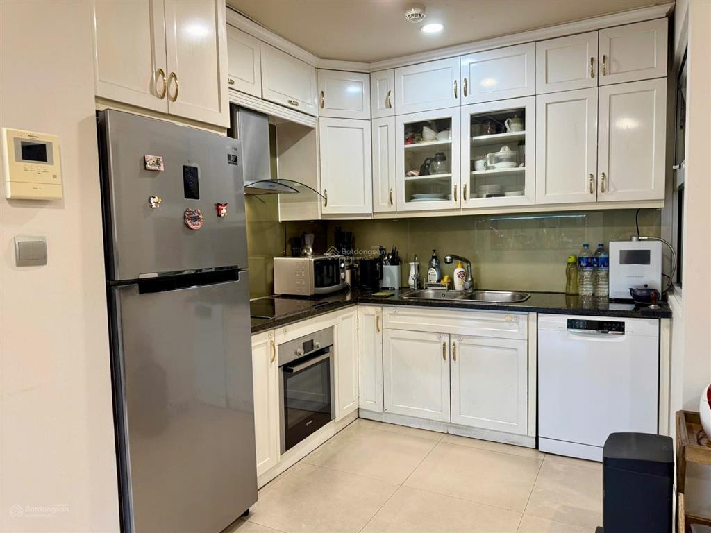 Bán căn 2pn 95m siêu rộng giá tốt hiếm có tại hòa bình green city