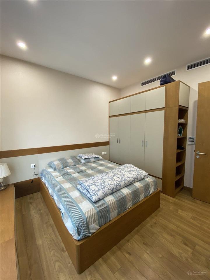 [chính chủ] bán gấp căn 3pn view phố, có slot ô tô, đơn giá nhỉnh 180 triệu, hỗ trợ từ az